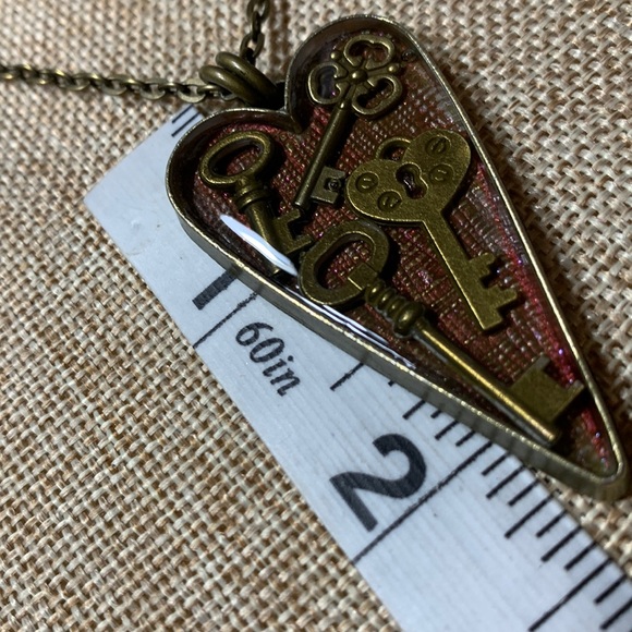 Key Heart Necklace Handmade - Picture 7 of 9